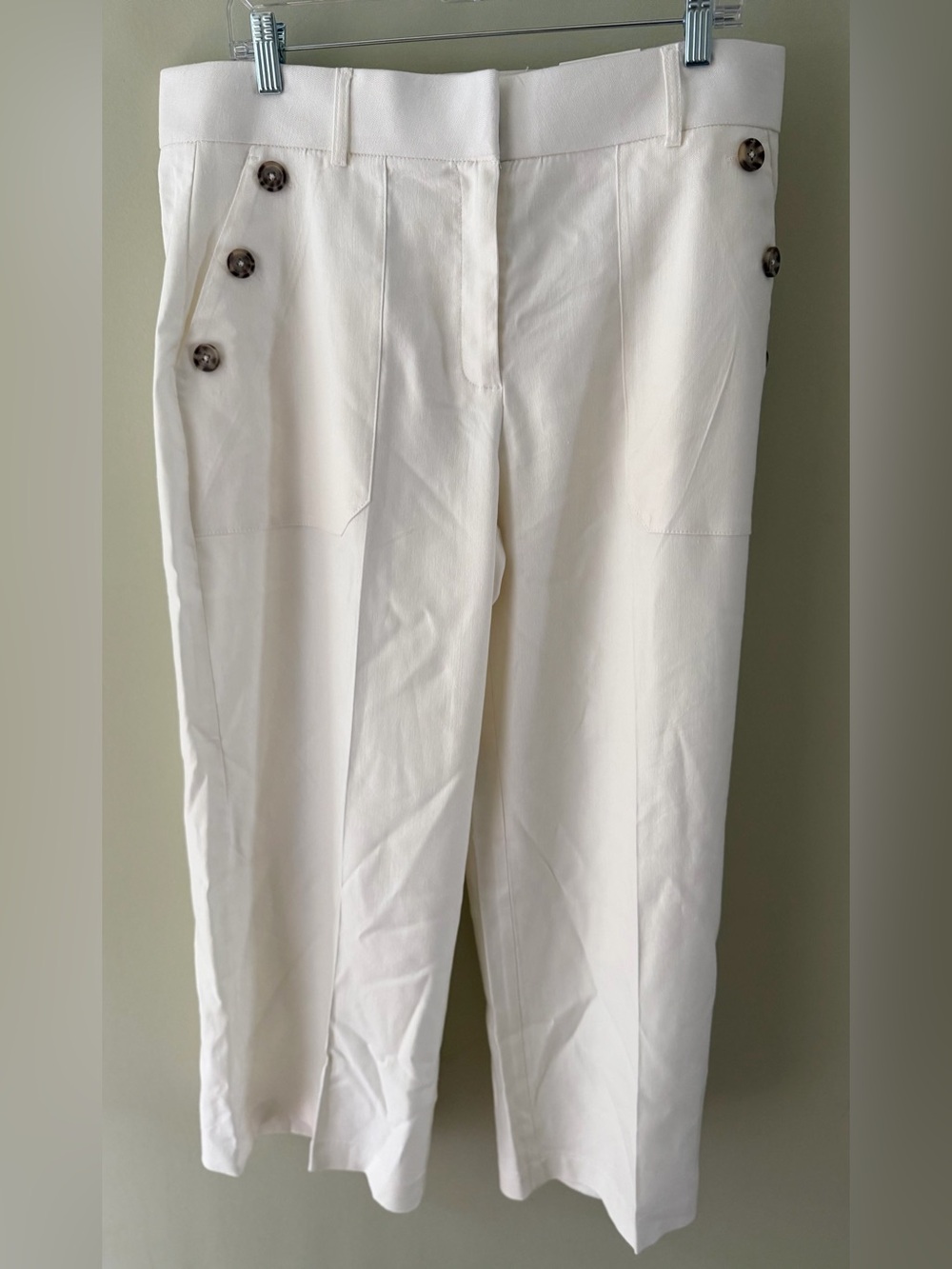 Haver & Blair Ivory Crop Pants Pockets
Buttons Large - NWT